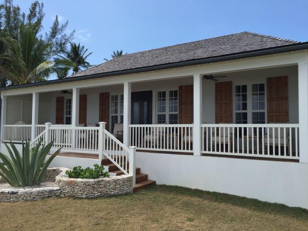 French Leave South Beach Dogtrot Villa Villa Governor's Harbour Exterior photo